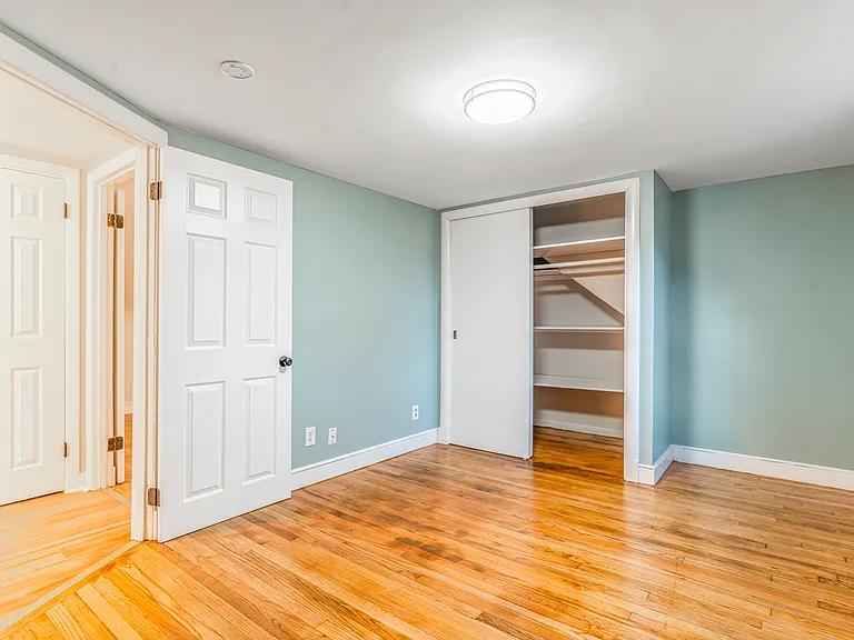 119 Green St — Photo 15