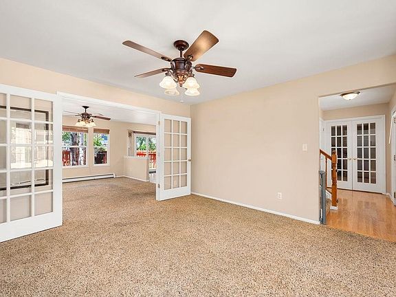 5th image of 619 Devin Dr