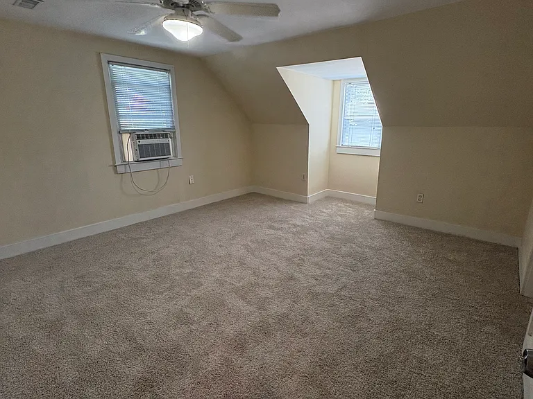 727 New Rd — Photo 11