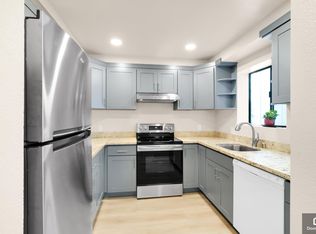 2401 Park Blvd APT 5, Oakland, CA 94606