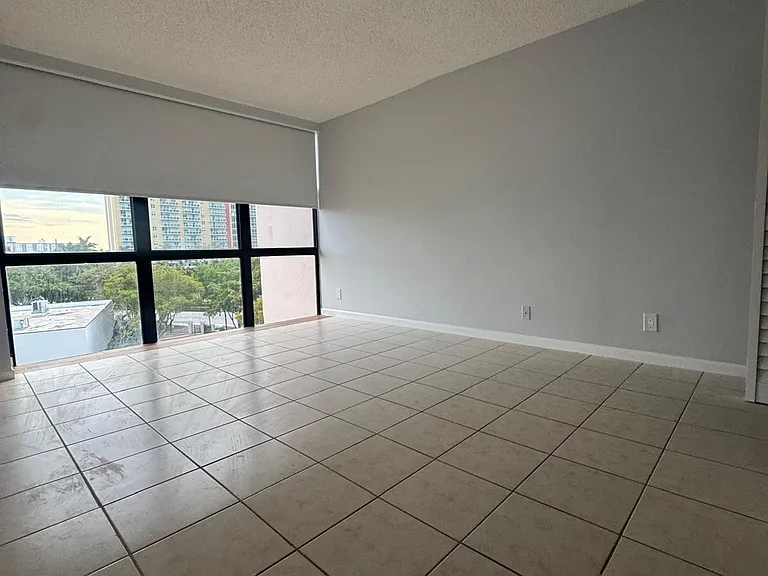Large bedroom