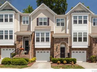 6104 Braidwood Ct, Raleigh, NC 27612