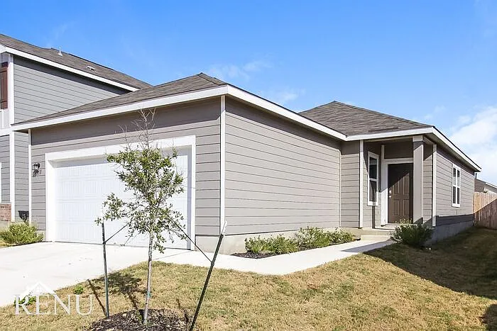 3 bed, 2.0 bath, 1200 sqft, $1,630 — Photo 2