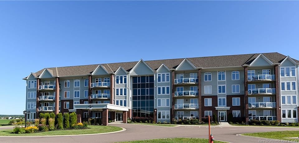 1st image of 185 Royal Oaks Blvd #201