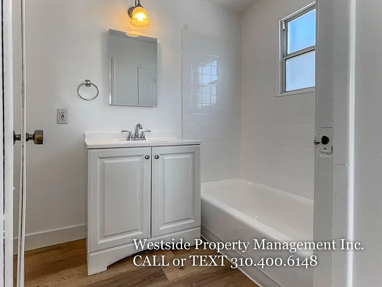1423 Harvard St #C — Photo 10