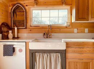 2215 Mercer Butler Pike, Grove City, PA 16127