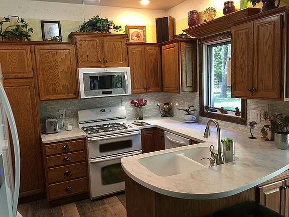 2nd image of 26611 Hampton Woods Dr