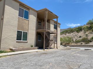 5200 Carousel Dr #1, El Paso, TX 79912