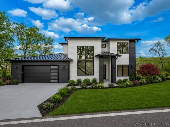 222 Redbud Rd, Lake Ozark, MO 65049