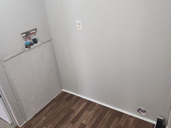 4th image of 2900 N Union St #46