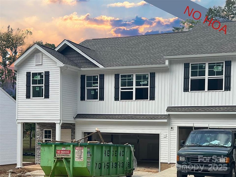 1st image of 4909 Lebanon Dr #1