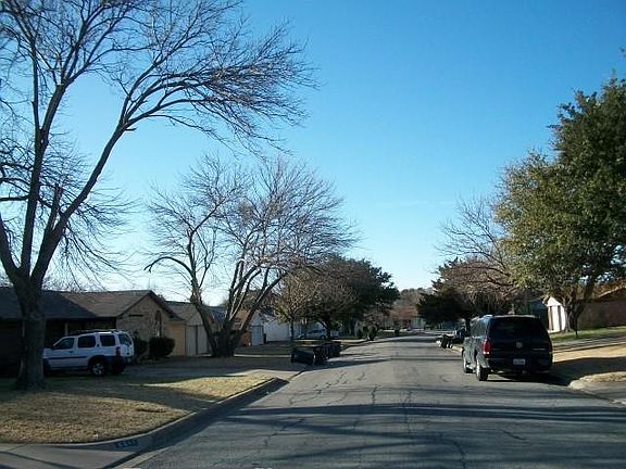 3rd image of 6629 Campana St