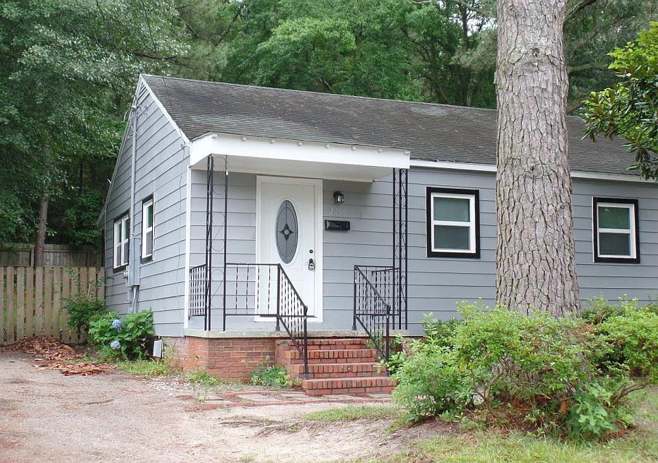 1st image of 2060 Osceola Dr