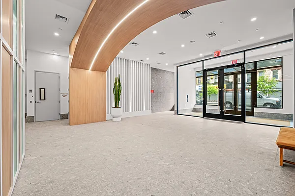 Rented by Nooklyn NYC LLC | media 68