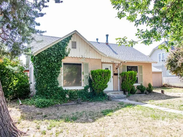 402 S Hayes Ave, Emmett, ID 83617