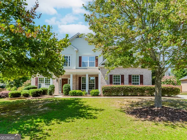 3327 Seneca Farm Dr, Buford, GA 30519