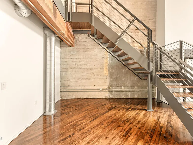 530 S Hewitt St #129 — Photo 19