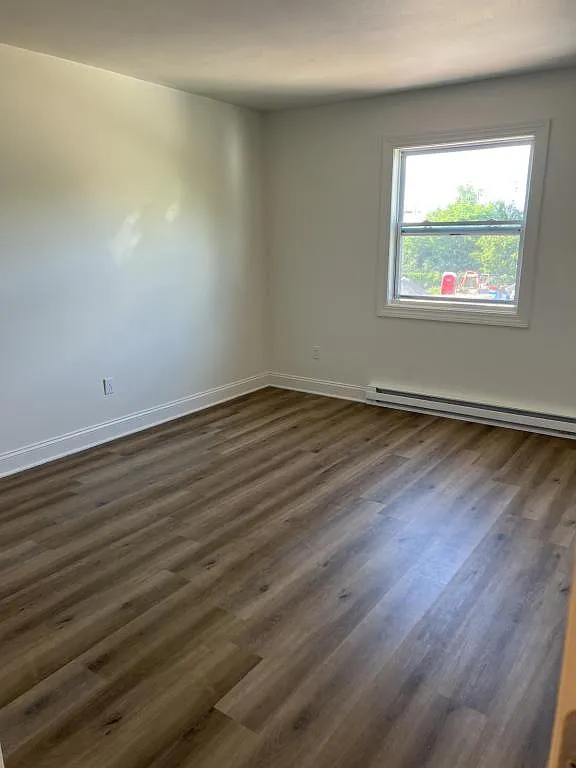52 Clifford Rd Apt C Menands Ny 12204 — Photo 4