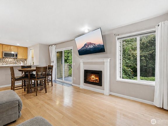 5th image of 14401 SE Petrovitsky Road #E101
