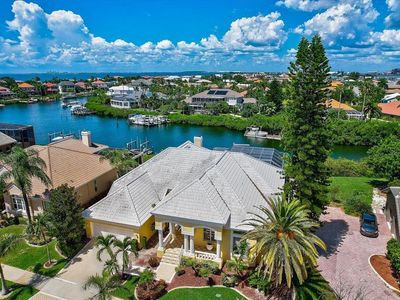 1307 Alhambra Dr, Apollo Beach, FL, 33572