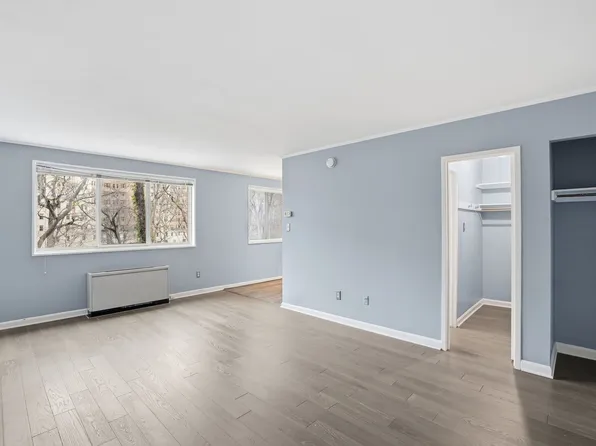 2710 Macomb St NW, Washington, DC