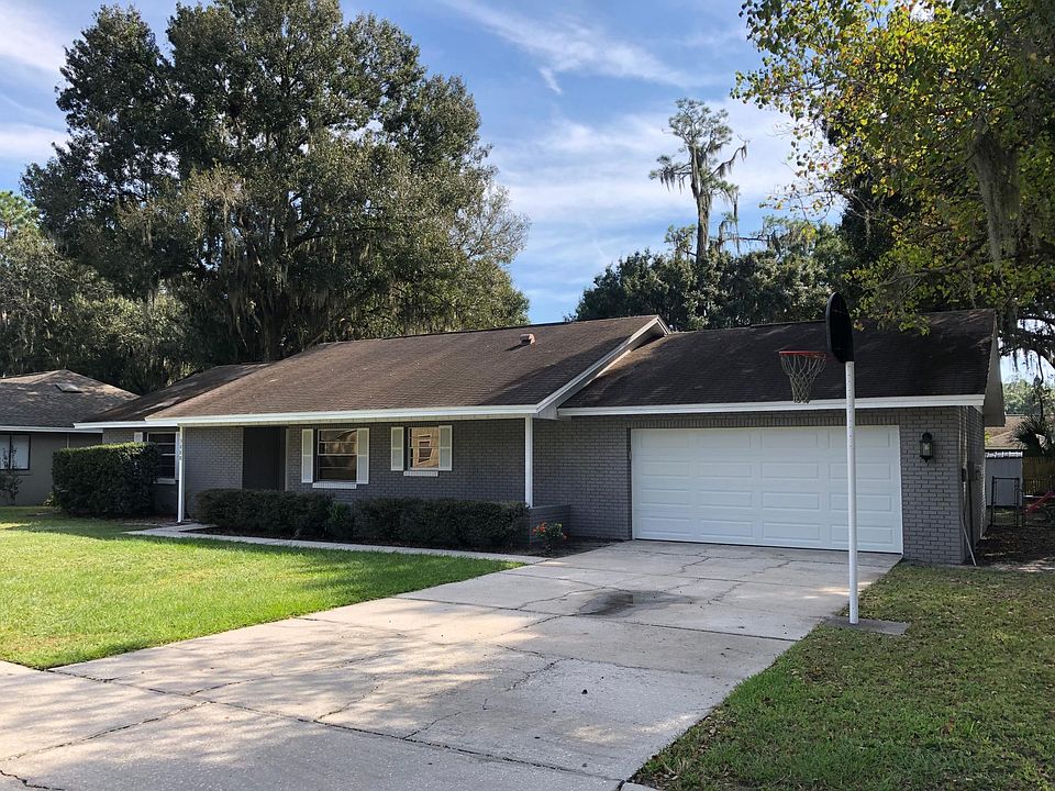 1st image of 3888 Garnet Dr