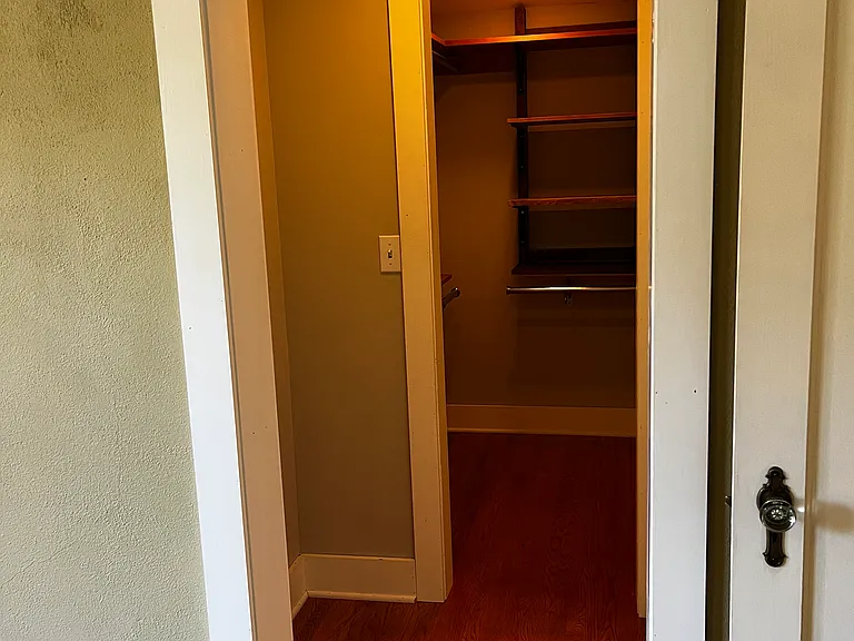 25 N Stafford St — Photo 36