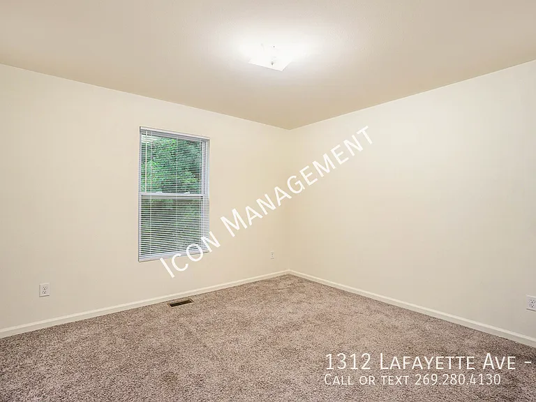 1312 Lafayette Ave #B — Photo 10