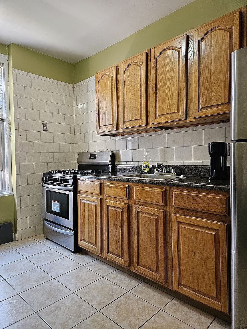 2118 Cook Rd 2118 21st Rd Floor 2, Astoria, NY 11105 | Zillow