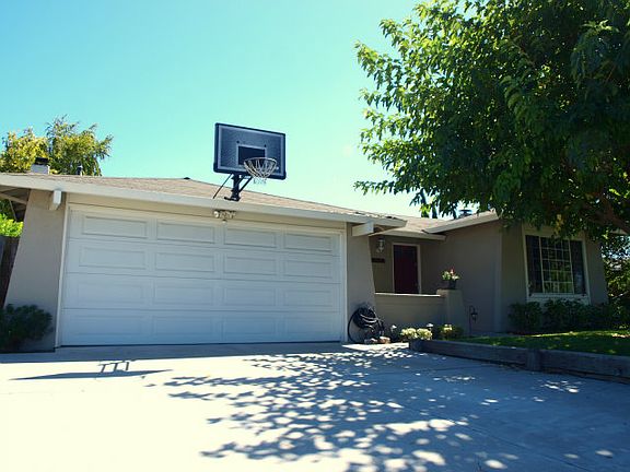 2nd image of 5992 Shawcroft Dr