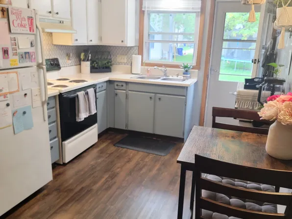 801-803 N Bay Ridge Rd, Appleton, WI 54915