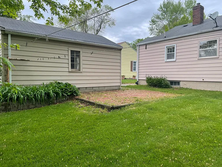 3414 Jefferson Ave — Photo 17