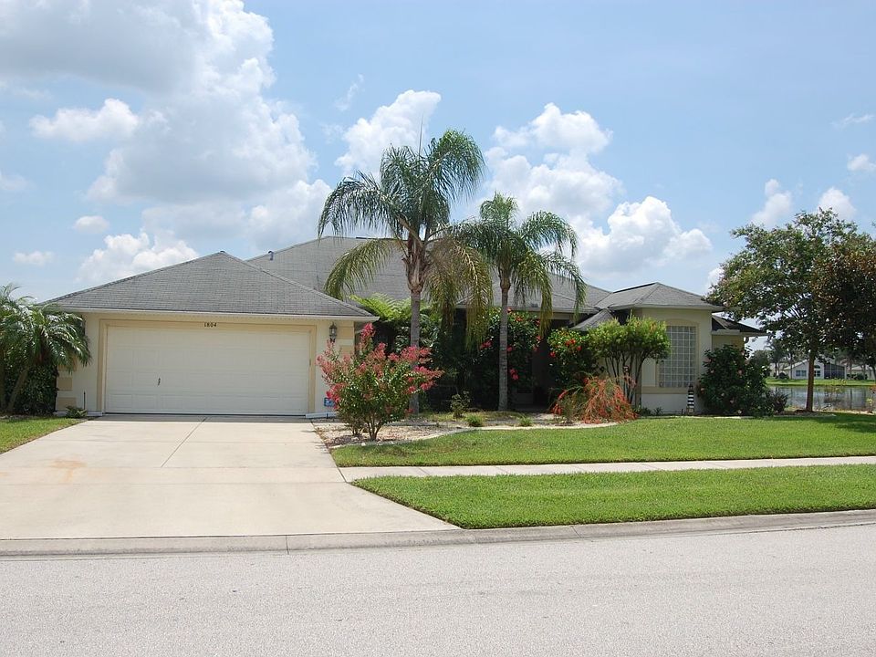 1804 Arash Cir