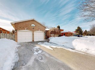 9 Coates Cres, Richmond Hill, ON L4E 2M3