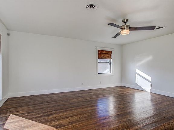 3rd image of 10243 Goodyear Dr