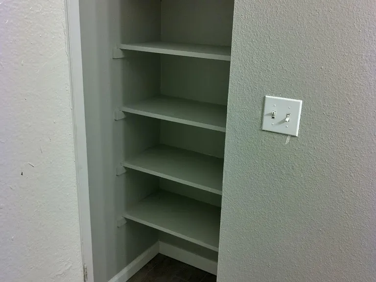1425 N Yosemite St #11 — Photo 13