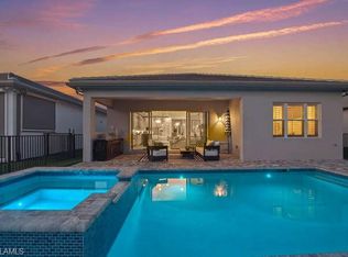 2872 Bloomfield Way, Naples, FL 34112