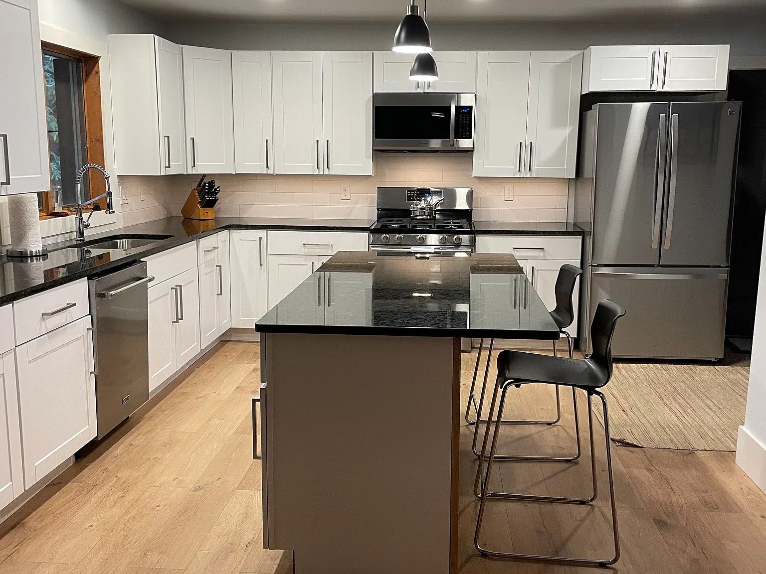 1237 Shulls Mill Rd — Photo 4