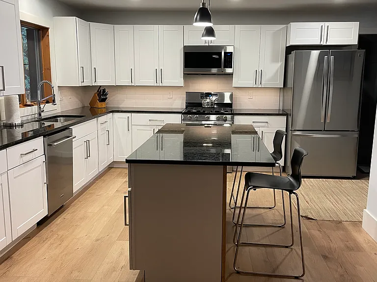 1237 Shulls Mill Rd — Photo 4
