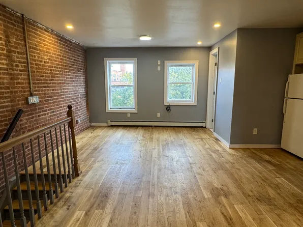 (undisclosed Address), Jersey City, NJ 07304