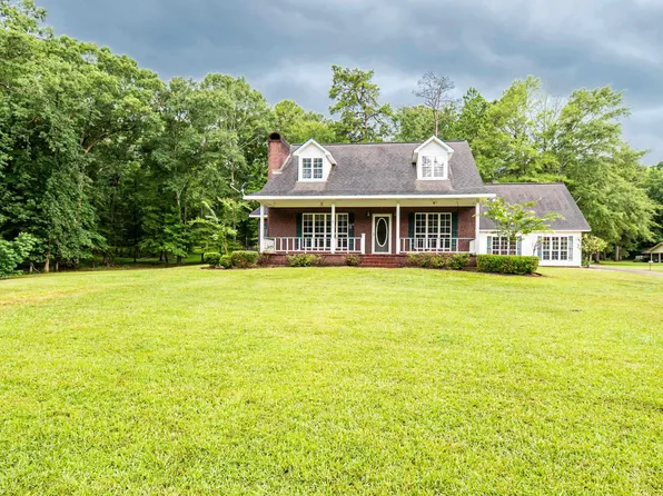 114 Colony East Dr, El Dorado, AR 71730