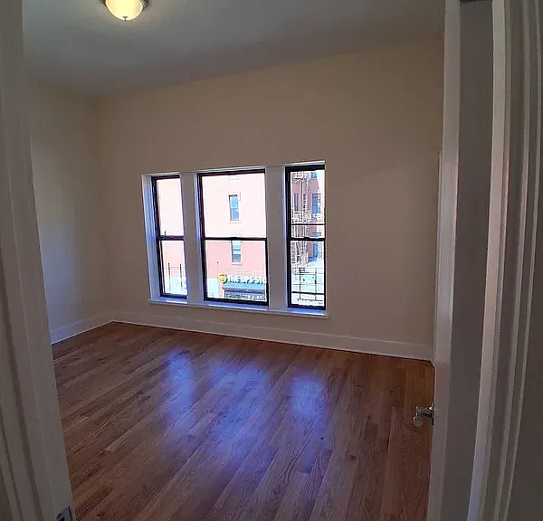 1873 Lexington Ave #3B — Photo 11