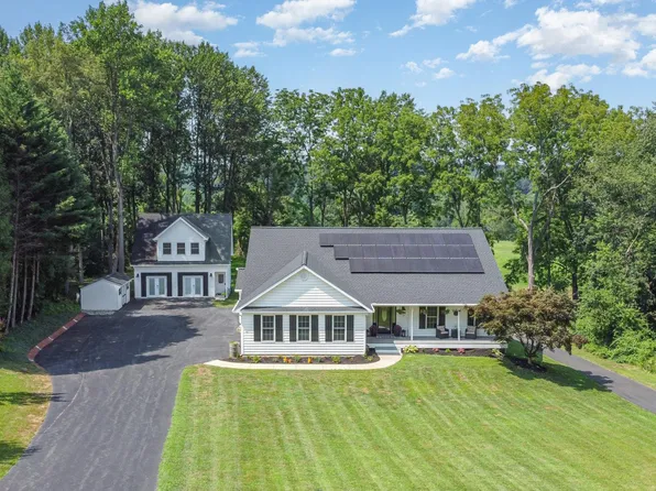 2920 Smithson Dr, Forest Hill, MD 21050