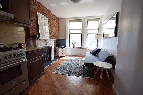 Rented by Douglas Elliman | media 1