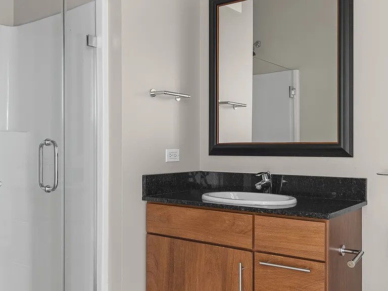 Flair Tower Apartments — Photo 14