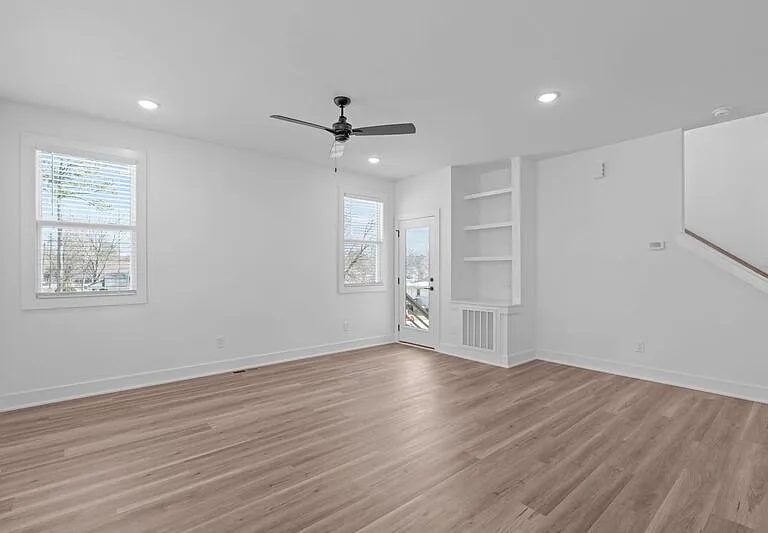 1316 E Lenoir St — Photo 14
