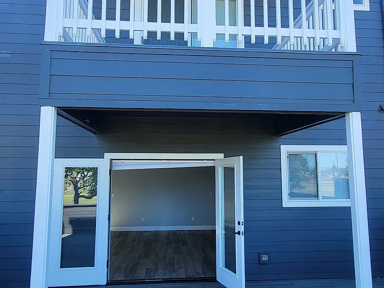 359 Jans Ct — Photo 3