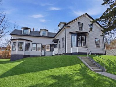 40 Youngs Ave, West Warwick, RI, 02893