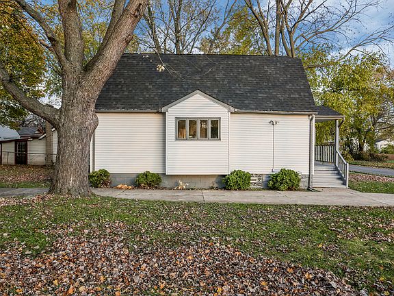 4th image of this home
