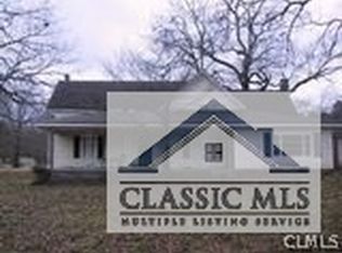 1943 Stone Mountain Lithonia Rd, Lithonia, GA 30058